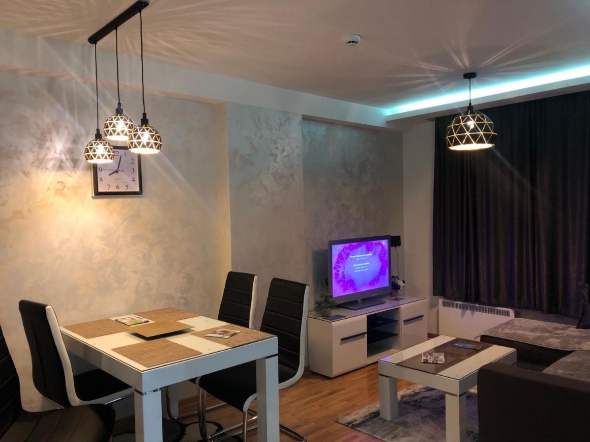 Apartman Kraljevi Cardaci Sadikovic Sa Garazom Kopaonik Luaran gambar